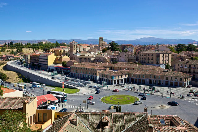 Španielske mesto Segovia leží severne od Madridu