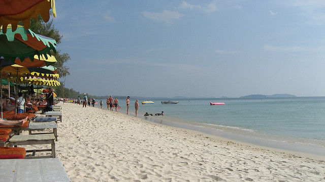 Piesočnatá pláž v Kambodži