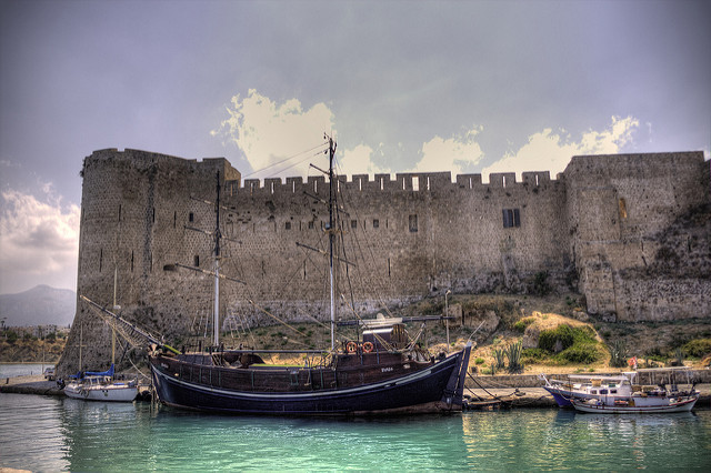 Jeden z hradov v Kyrenii