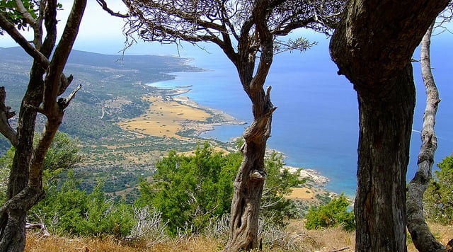 Pobrežie Cypru, polostrov Akamas