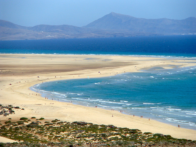 Piesočnatá pláž Playa de Sotavento