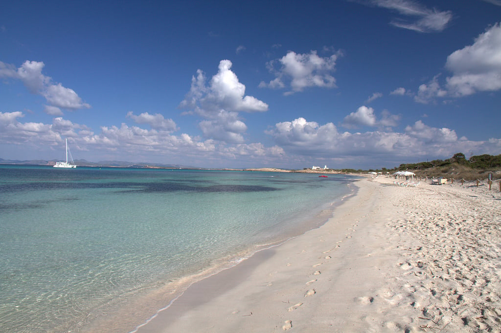 Pláž na ostrove Formentera