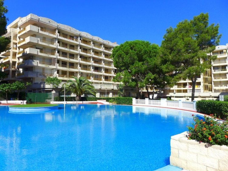 Catalonia Gardens Apartments