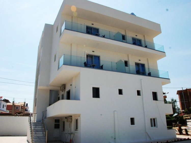 Kuburi Hotel