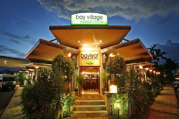 Bay Village Tropical Retreat