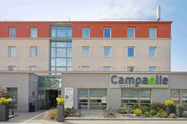 Campanile Roissy Le Mesnil Amelot