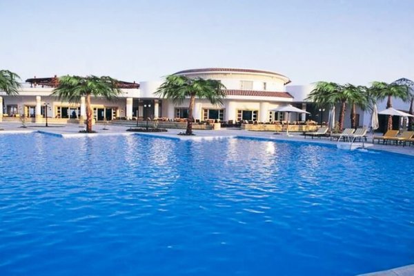 Invidia Coral Beach Tiran