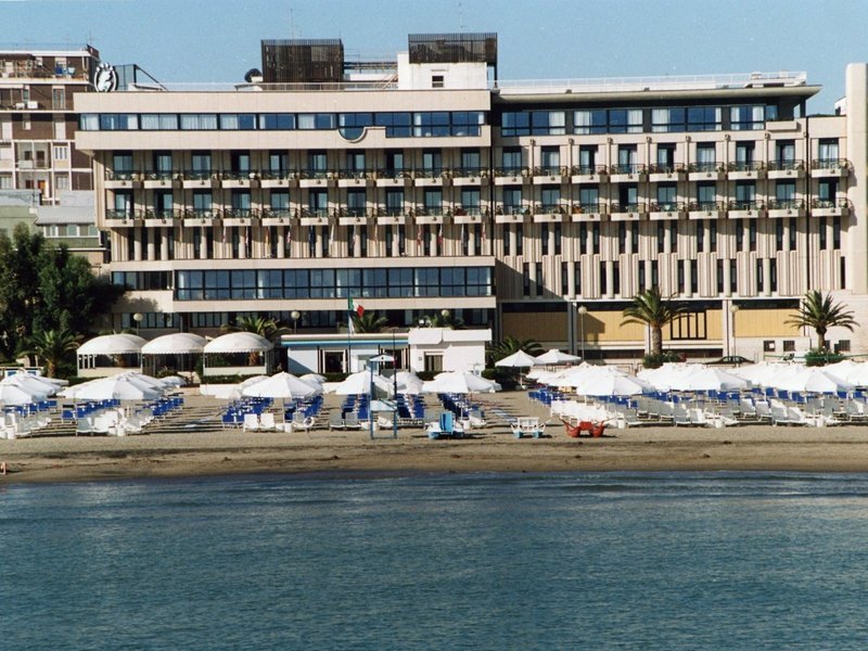 Grand Hotel Terme recenzie