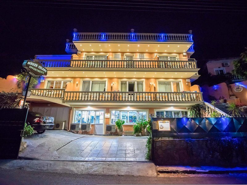 Pontikonisi Hotel & Suites recenzie