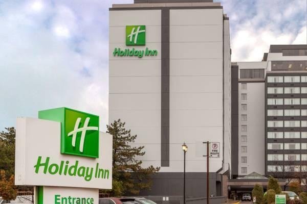 Holiday Inn Toronto International Airport