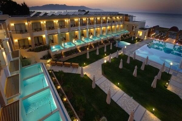 Minoa Palace Resort & Spa