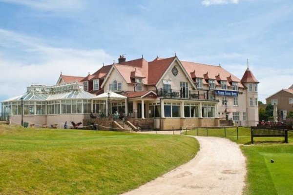 The North Shore Hotel & Golf Resort