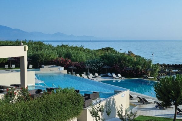 Atlantica Eleon Grand Resort & Spa recenzie