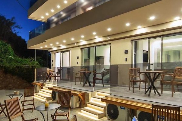 Lilium Luxury Suites - Adult Only