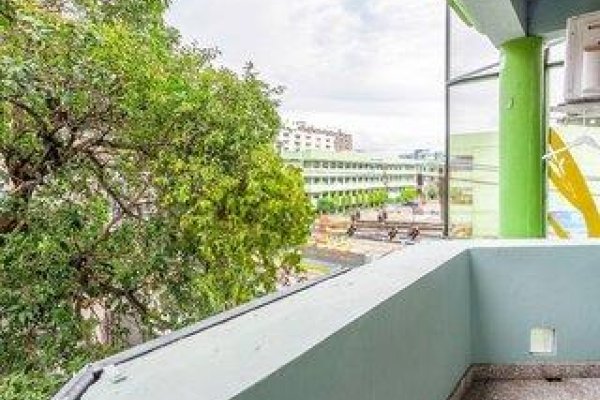 Oyo 928 Leaf Hostel