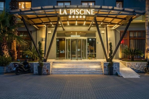La Piscine Art Hotel - Adult Only