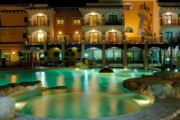 La Laguna Spa & Golf