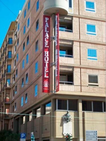 Mövenpick Bari Hotel recenzie