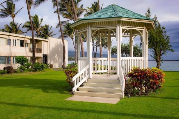 Maui Beach Hotel