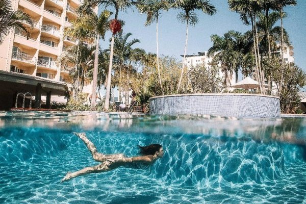 Pullman Cairns International