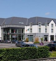 Raheen Woods Hotel