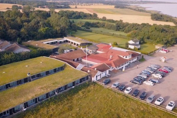 Hovs Hallar