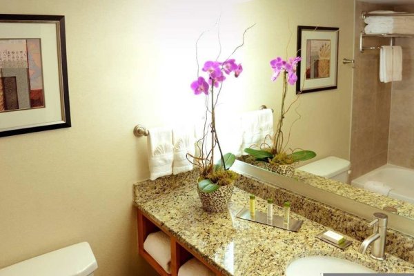 DoubleTree Virginia Beach