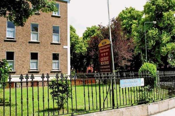 Morehampton Townhouse