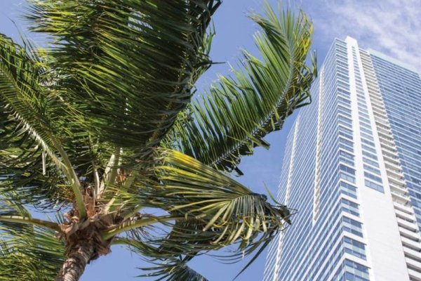 Four Seasons Hotel Miami