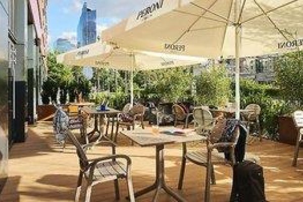 Moxy Warsaw City