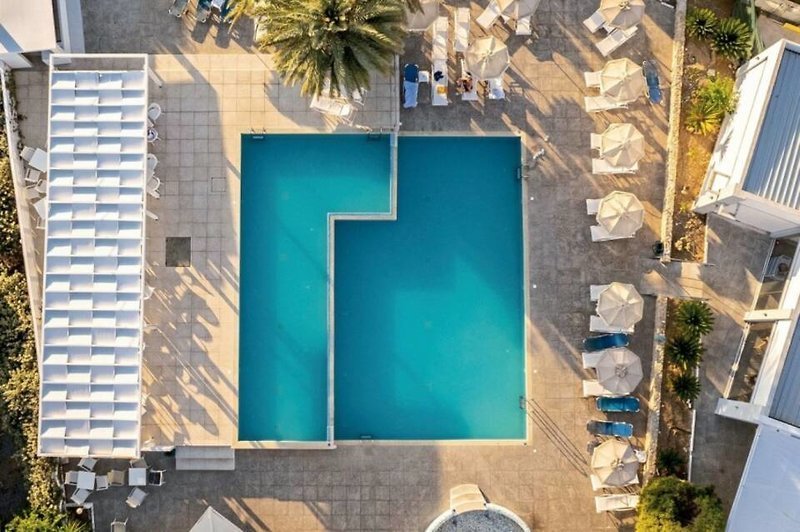 PefkosBreeze Family Resort & Spa recenzie