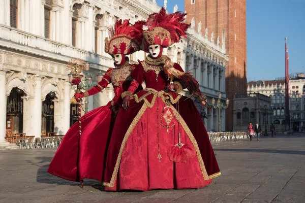 Karneval v Benátkach s návštevou Verony
