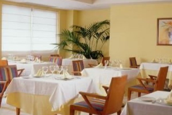 Madrid Centro Hotel Managed By Melia
