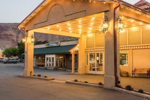 Moab Downtown Hotel