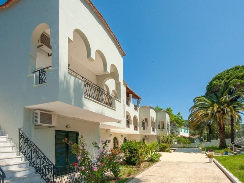 Vassilis Paradise Garden Aparthotel recenzie
