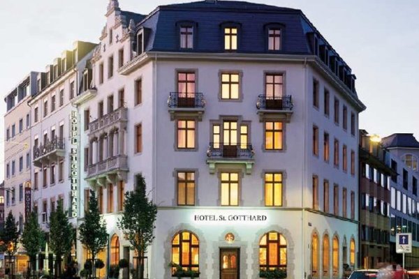 Gaia Hotel 