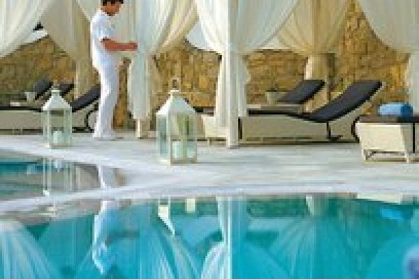 Mykonos Grand Hotel & Resort recenzie