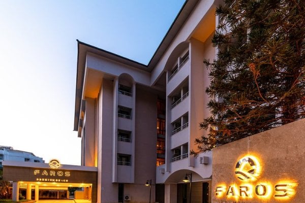 Faros Premium Beach