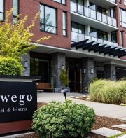 The Oswego Hotel