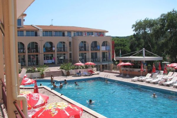 Hotel Hera - Bazény