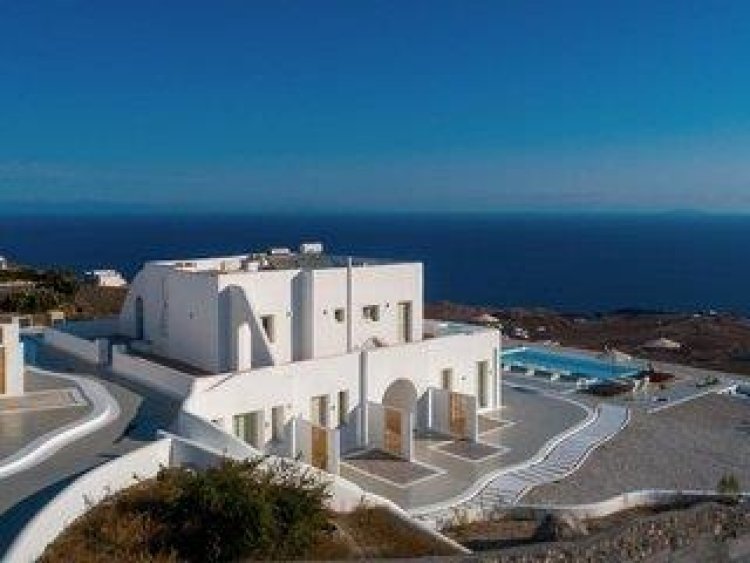 Terra Blanca Suites