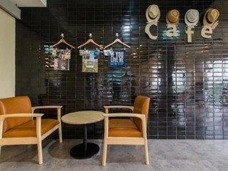 Lazy Sunday Hostel