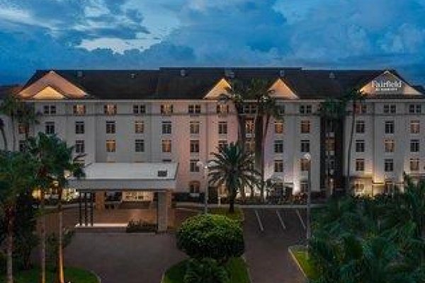 Fairfield Inn & Suites
