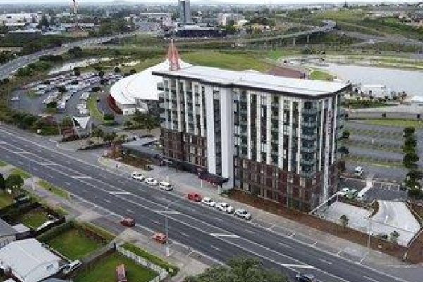Ramada Suites By Wyndham Auckland Manukau Pacfic Centre