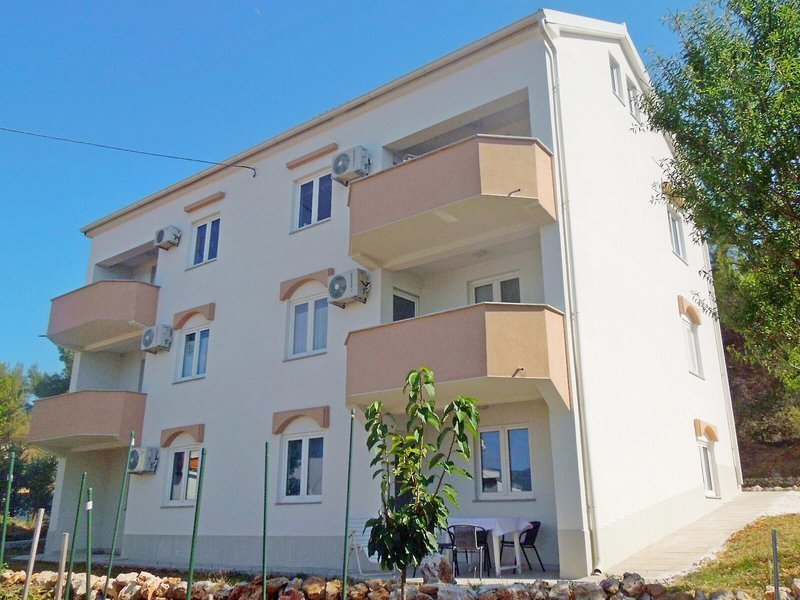 Apartments Darije