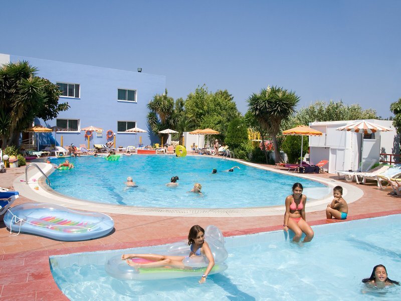 Asterias Bay Hotel recenzie