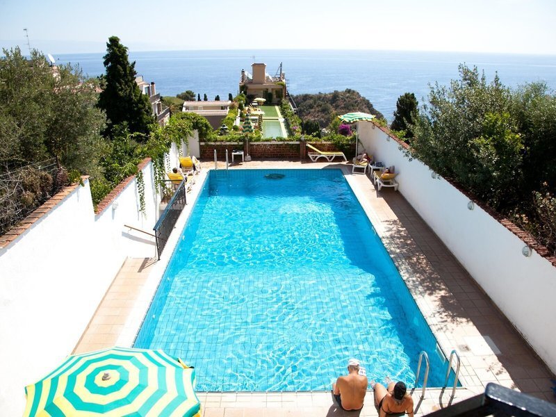 Villa Bianca Resort
