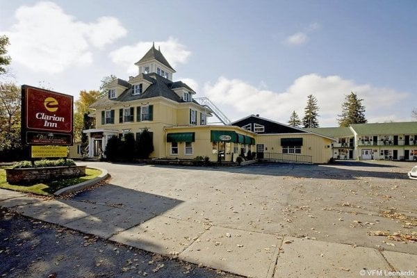 Comfort Inn & Suites Thousand Islands Harbour District