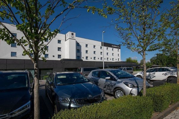 Ilonn Hotel