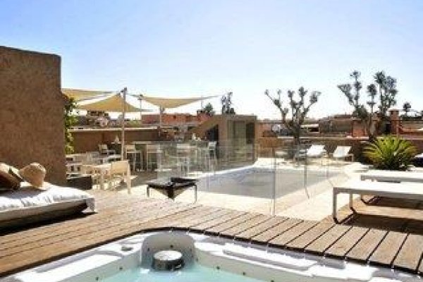 Riad Houma